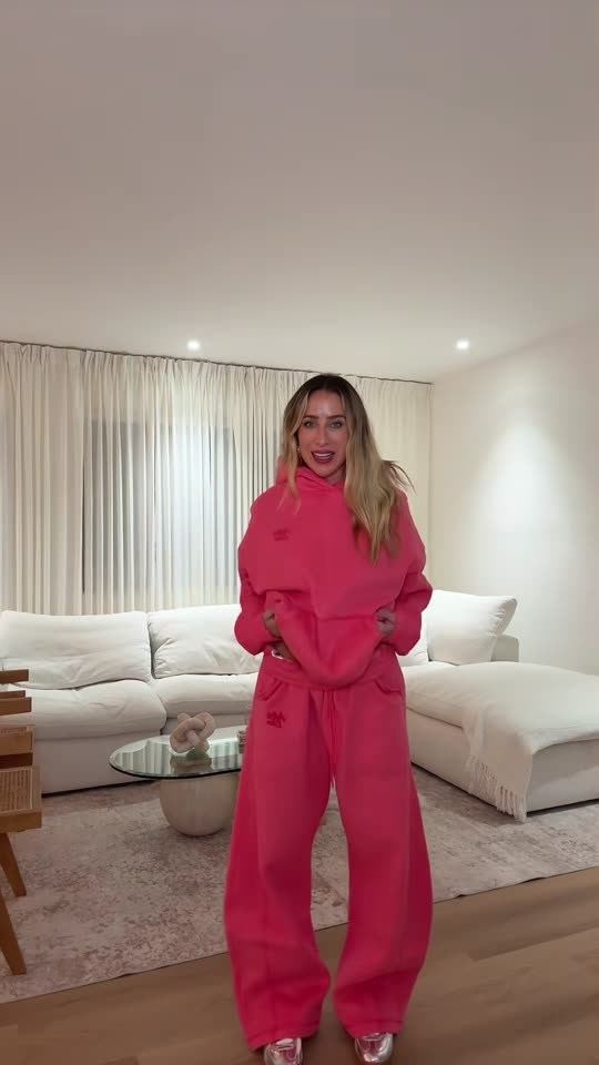 There is so much more to outfits and to style then just what you wear. It’s the 