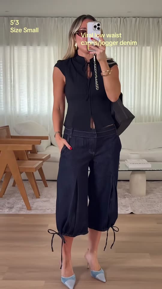 The ultimate viral Capri pants in denim color are you kidding me?
