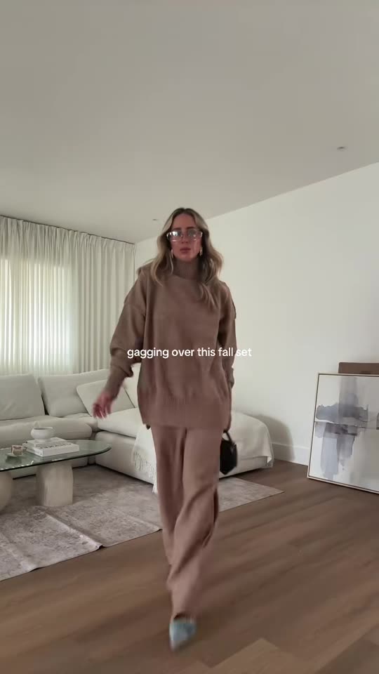 No notes. Wearing size Small.